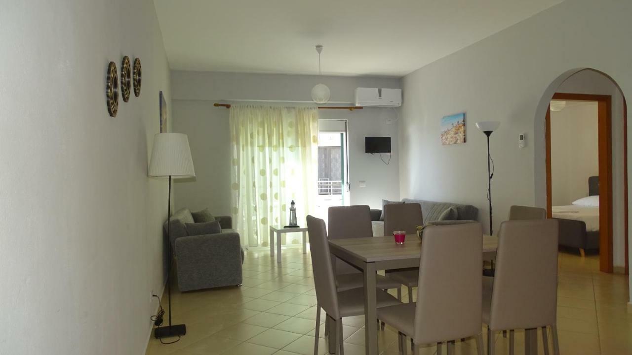 Appartamenti Vista Mare Saranda Bagian luar foto