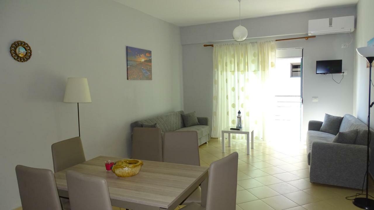 Appartamenti Vista Mare Saranda Bagian luar foto